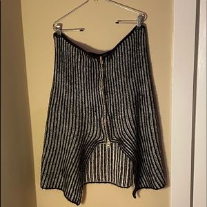 Sweater zip front scarf / throw